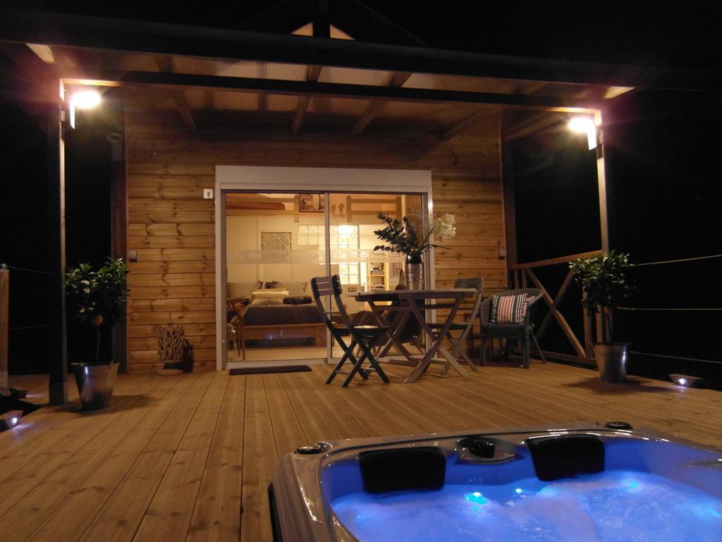 Marosenia Ttiki - Cabanes Et Spa Ascain Exteriér fotografie